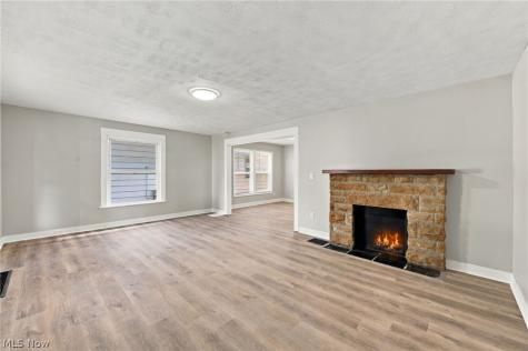 1305 Spring Road Cleveland OH 44109