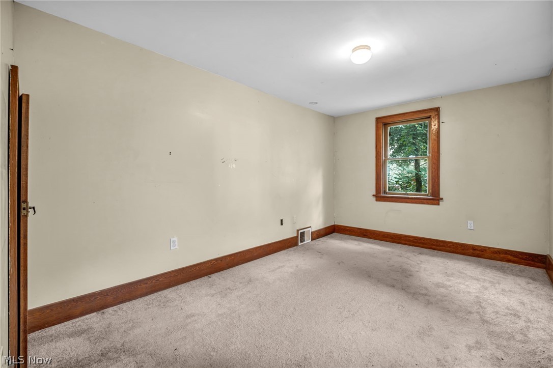 1494 Lakeland Avenue Akron OH 44320