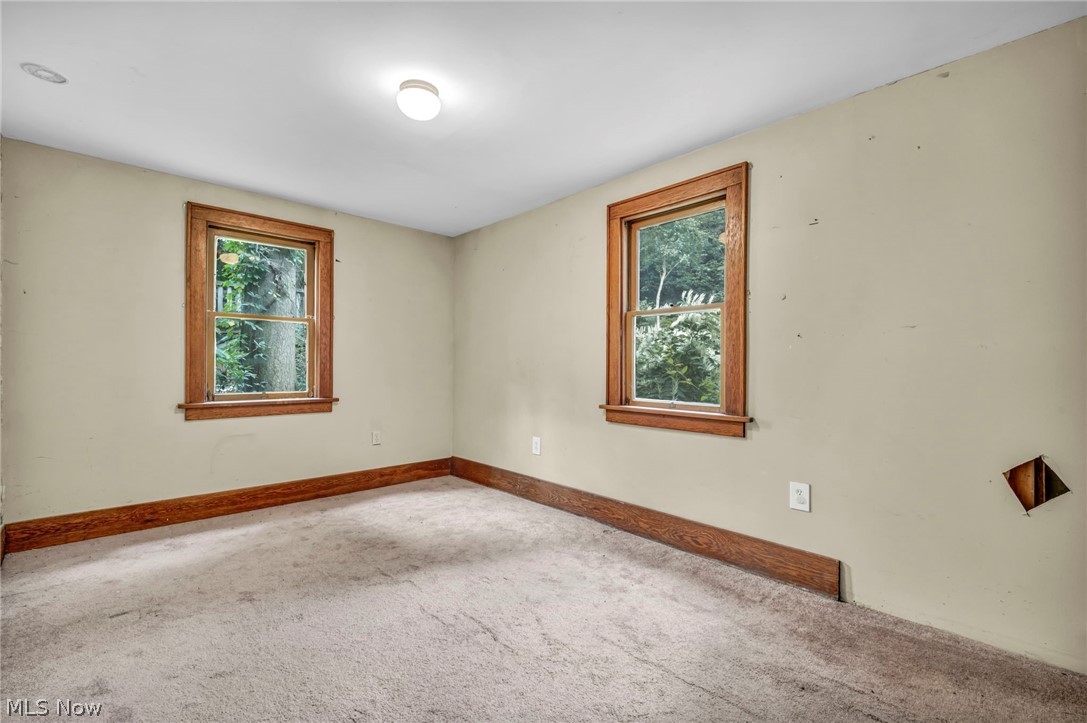 1494 Lakeland Avenue Akron OH 44320