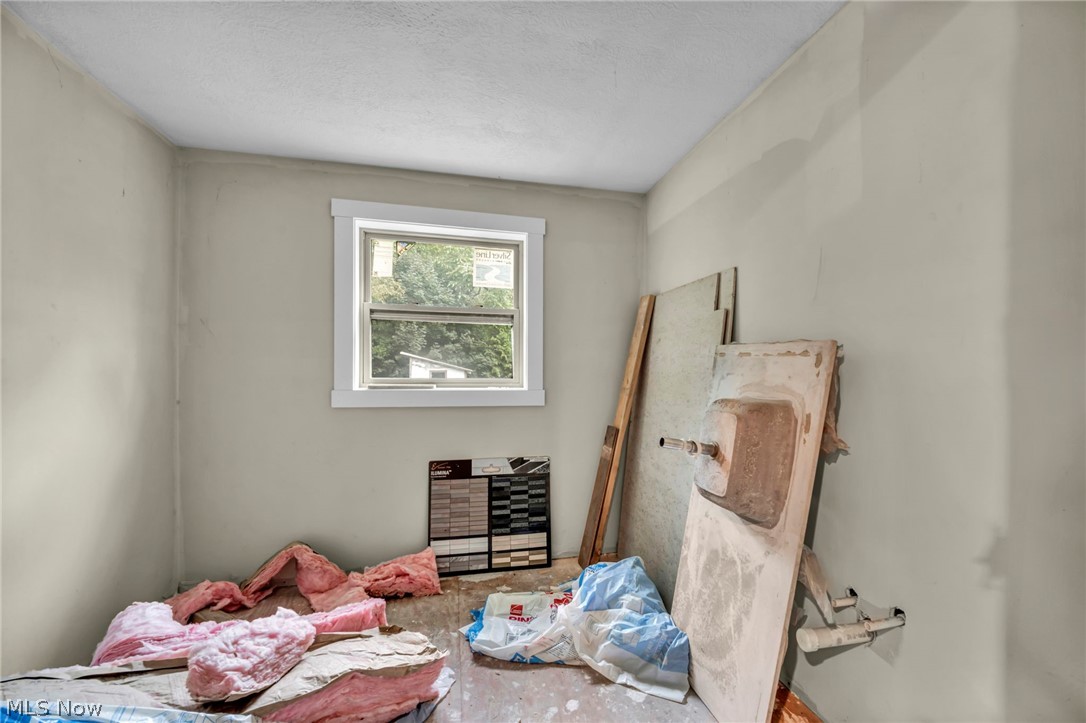 1494 Lakeland Avenue Akron OH 44320
