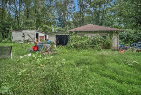 1494 Lakeland Avenue Akron OH 44320
