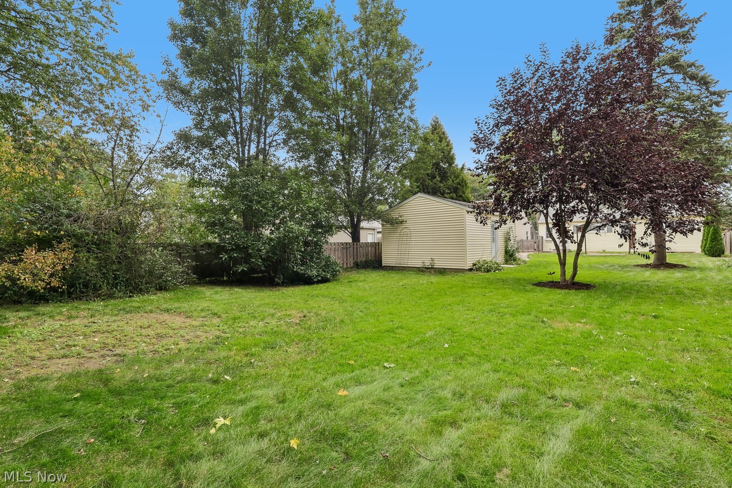 26815 E Oviatt Road Bay Village OH 44140