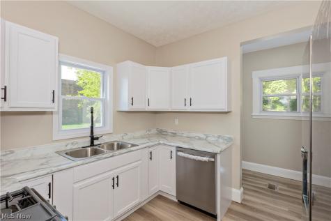 3308 E 139th Street Cleveland OH 44120