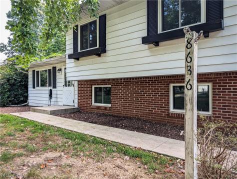 8636 Camelot Avenue NW Canal Fulton OH 44614