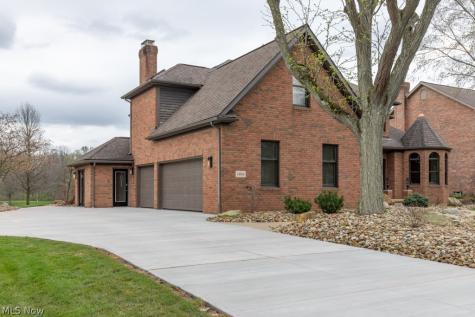 4864 Armandale Avenue NW Canton OH 44718