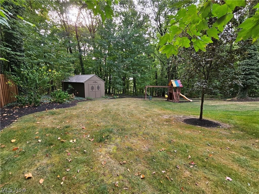 636 Shadowood Lane SE Warren OH 44484