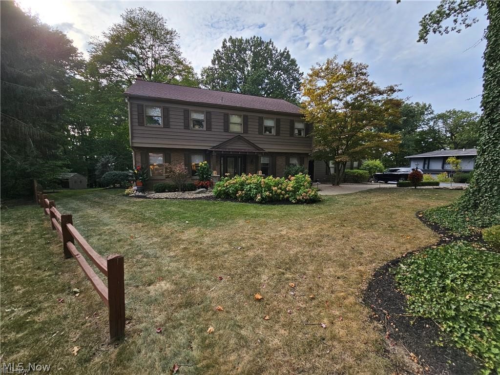 636 Shadowood Lane SE Warren OH 44484