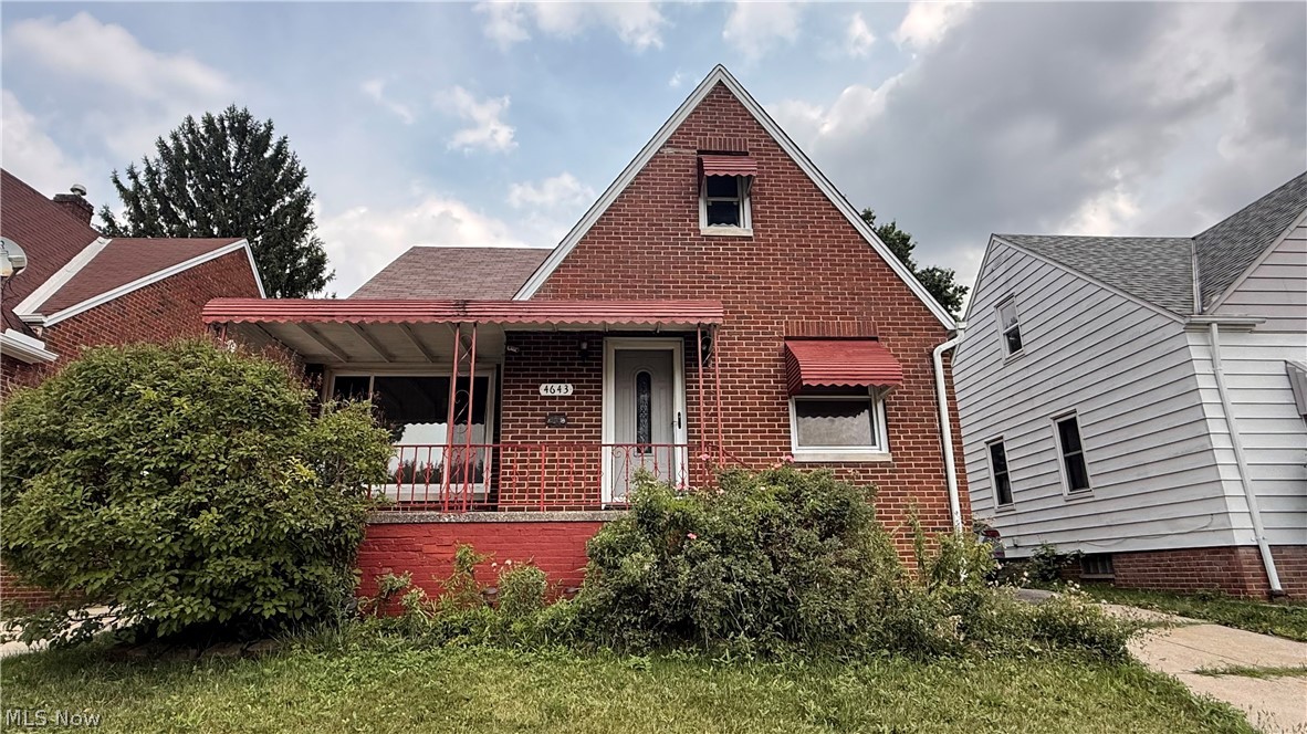 4643 E 90th Street Garfield Heights OH 44125