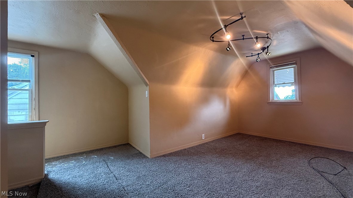 4643 E 90th Street Garfield Heights OH 44125