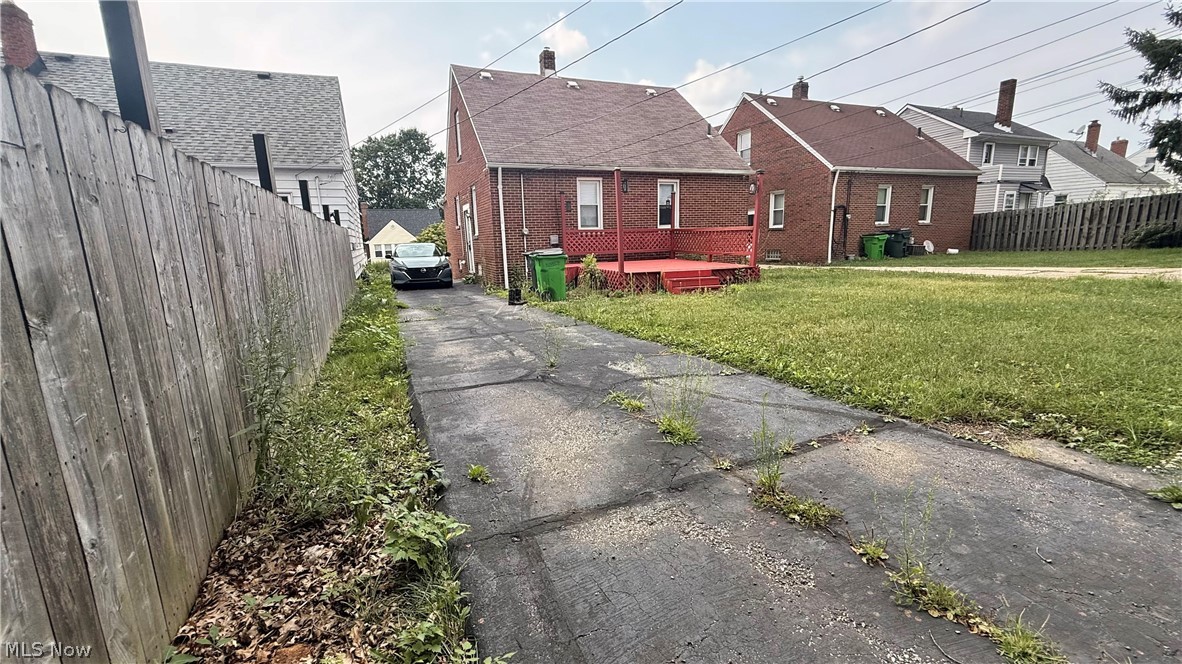 4643 E 90th Street Garfield Heights OH 44125