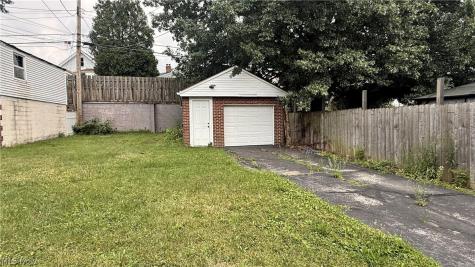4643 E 90th Street Garfield Heights OH 44125