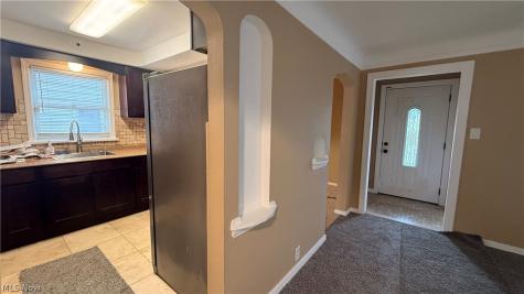 4643 E 90th Street Garfield Heights OH 44125