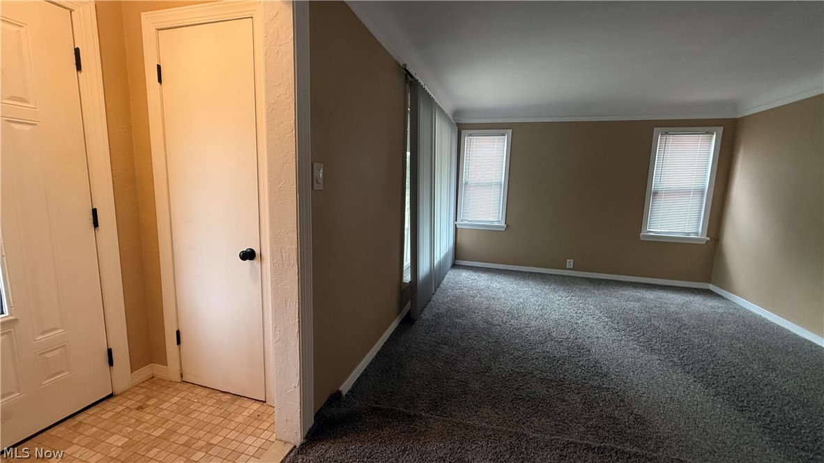 4643 E 90th Street Garfield Heights OH 44125