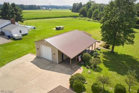 3039 New Milford Road Atwater OH 44201
