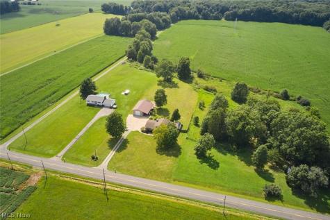 3039 New Milford Road Atwater OH 44201