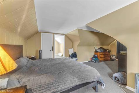 7620 Ivandale Drive Parma OH 44129