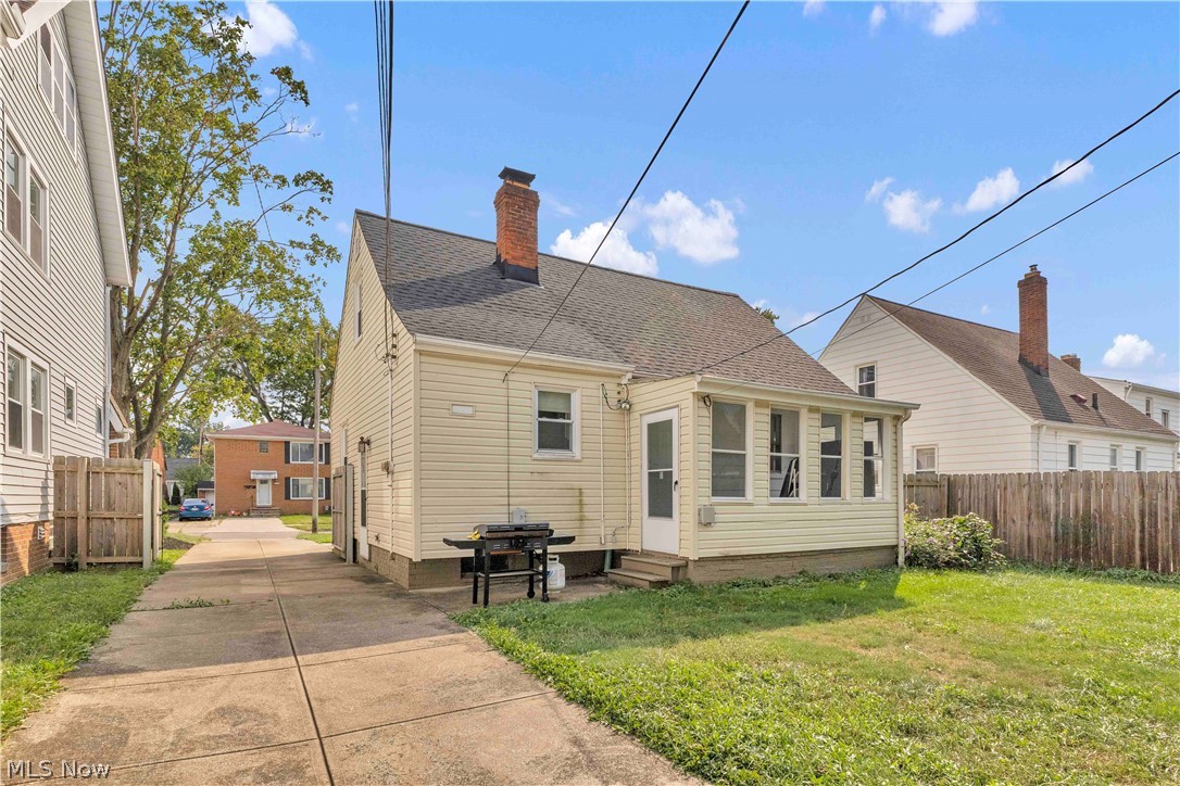 7620 Ivandale Drive Parma OH 44129
