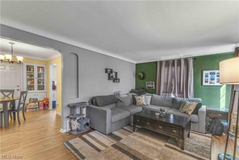 7620 Ivandale Drive Parma OH 44129