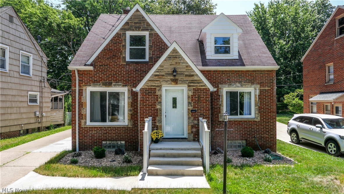 24420 Glenbrook Boulevard Euclid OH 44117