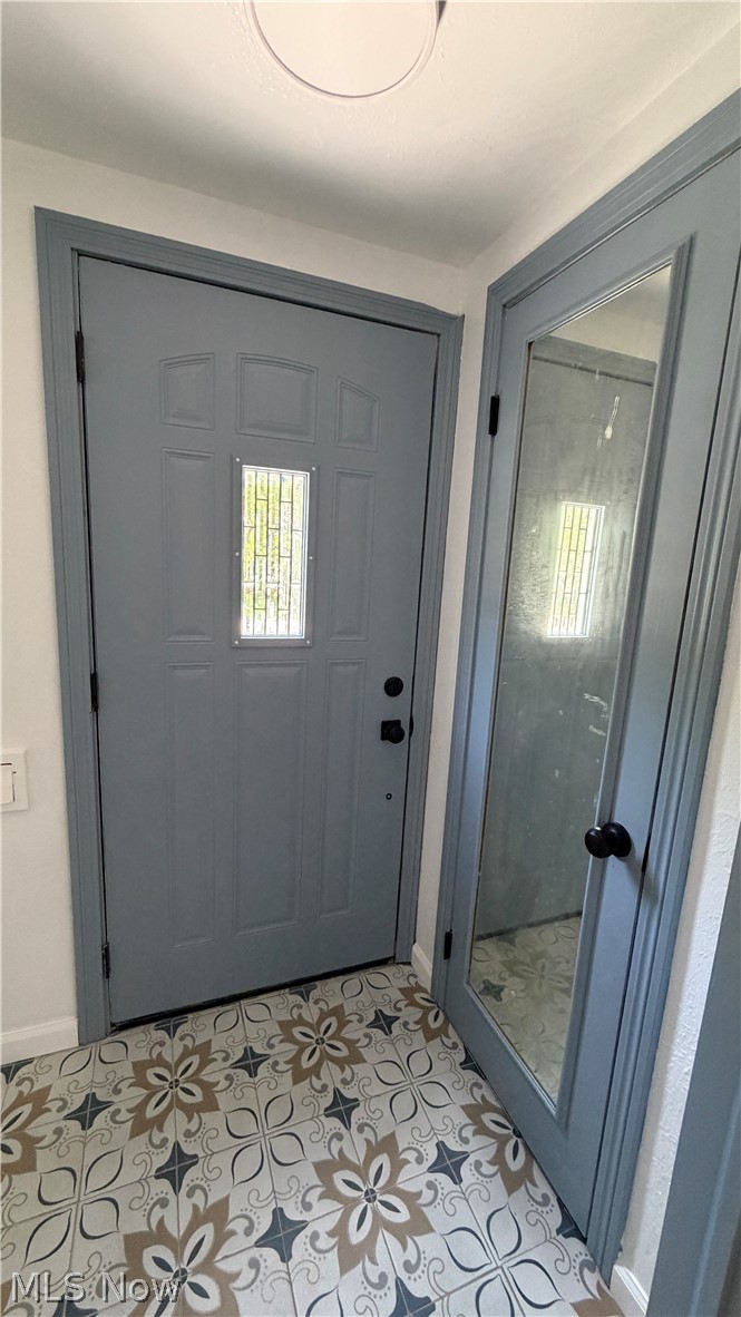 24420 Glenbrook Boulevard Euclid OH 44117