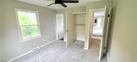252 Saxe Road Mogadore OH 44260
