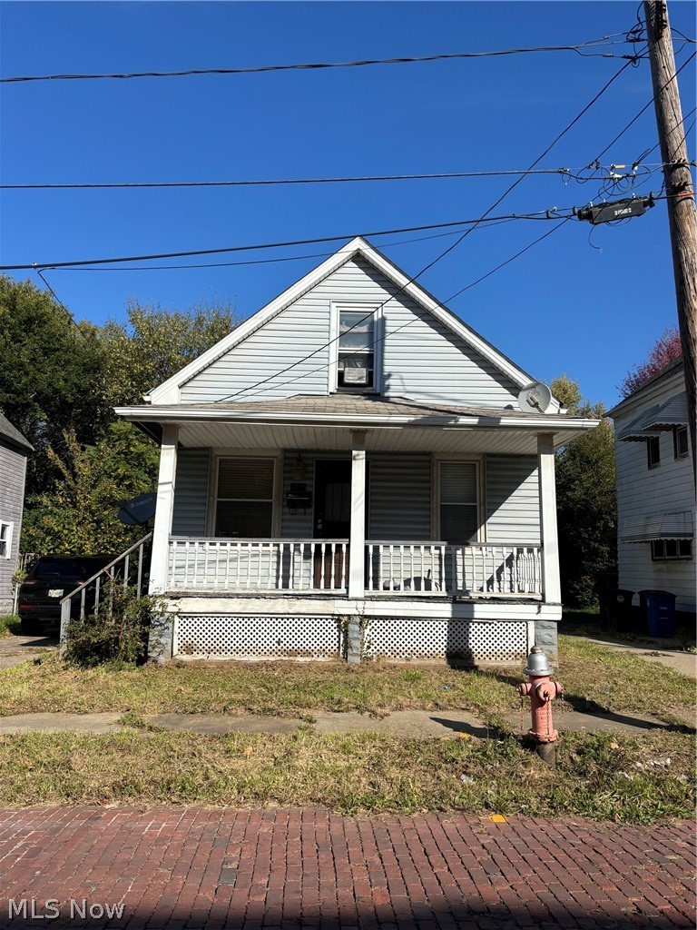 5715 Hege Avenue Cleveland OH 44105