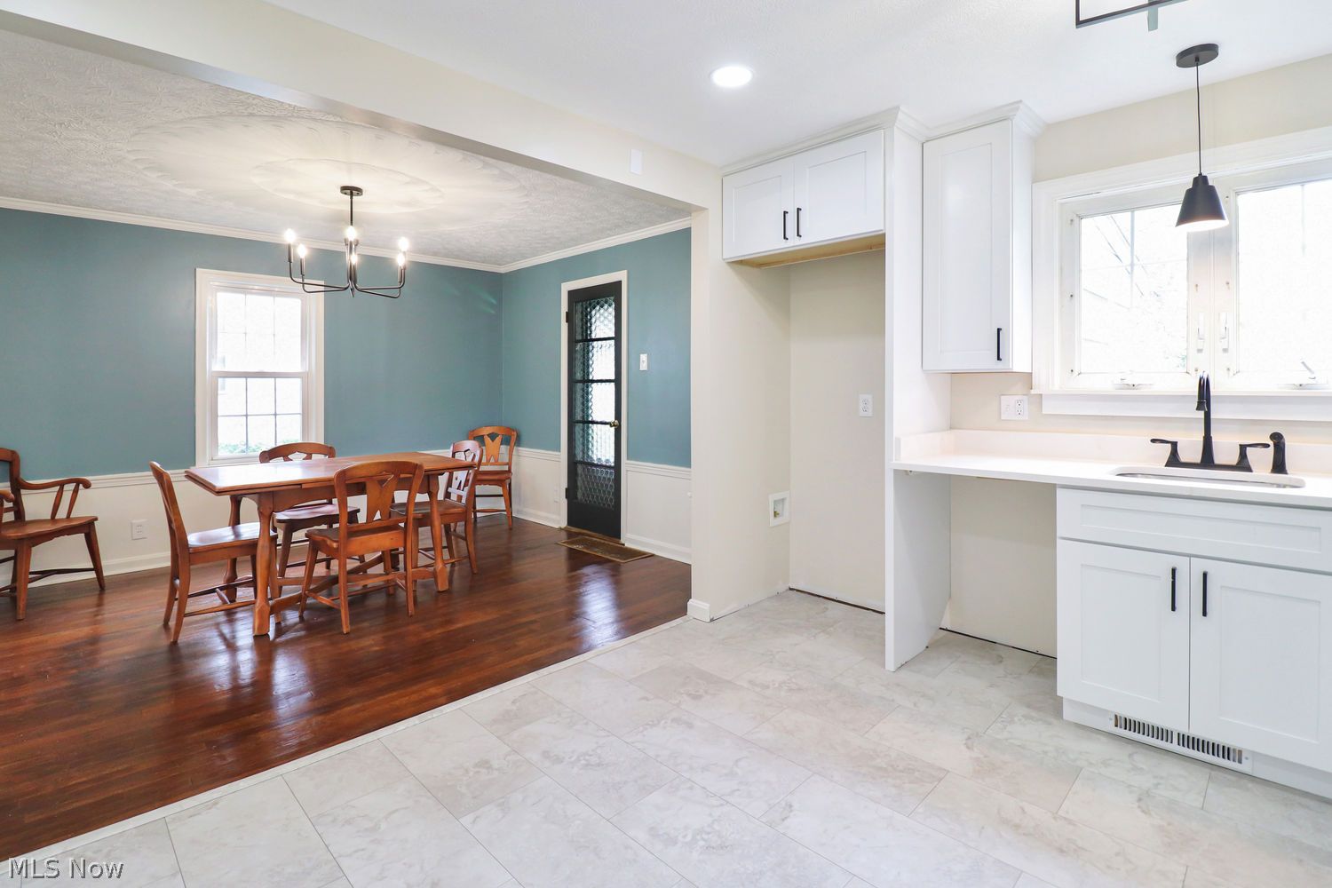 212 Raff Road NW Canton OH 44708