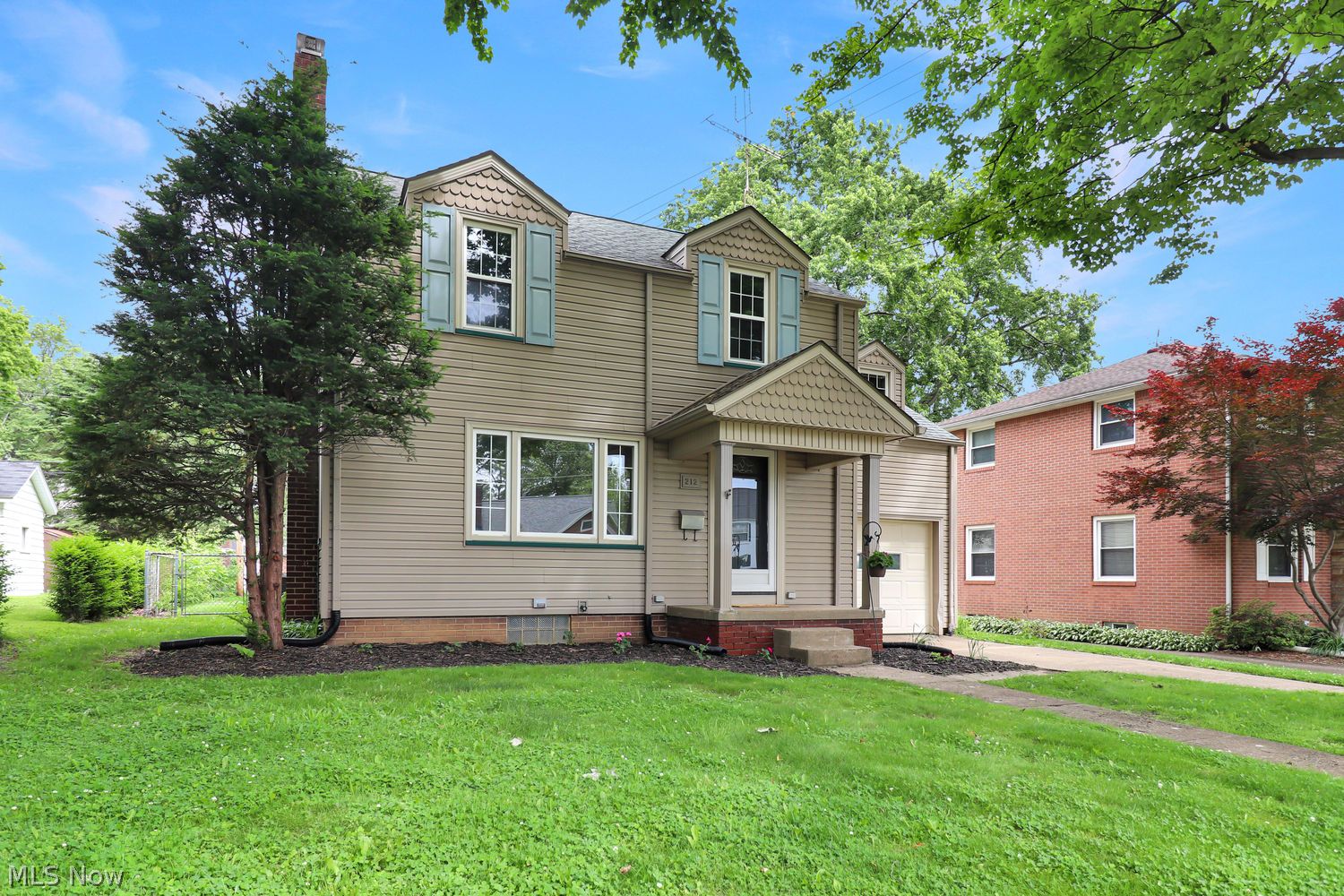 212 Raff Road NW Canton OH 44708