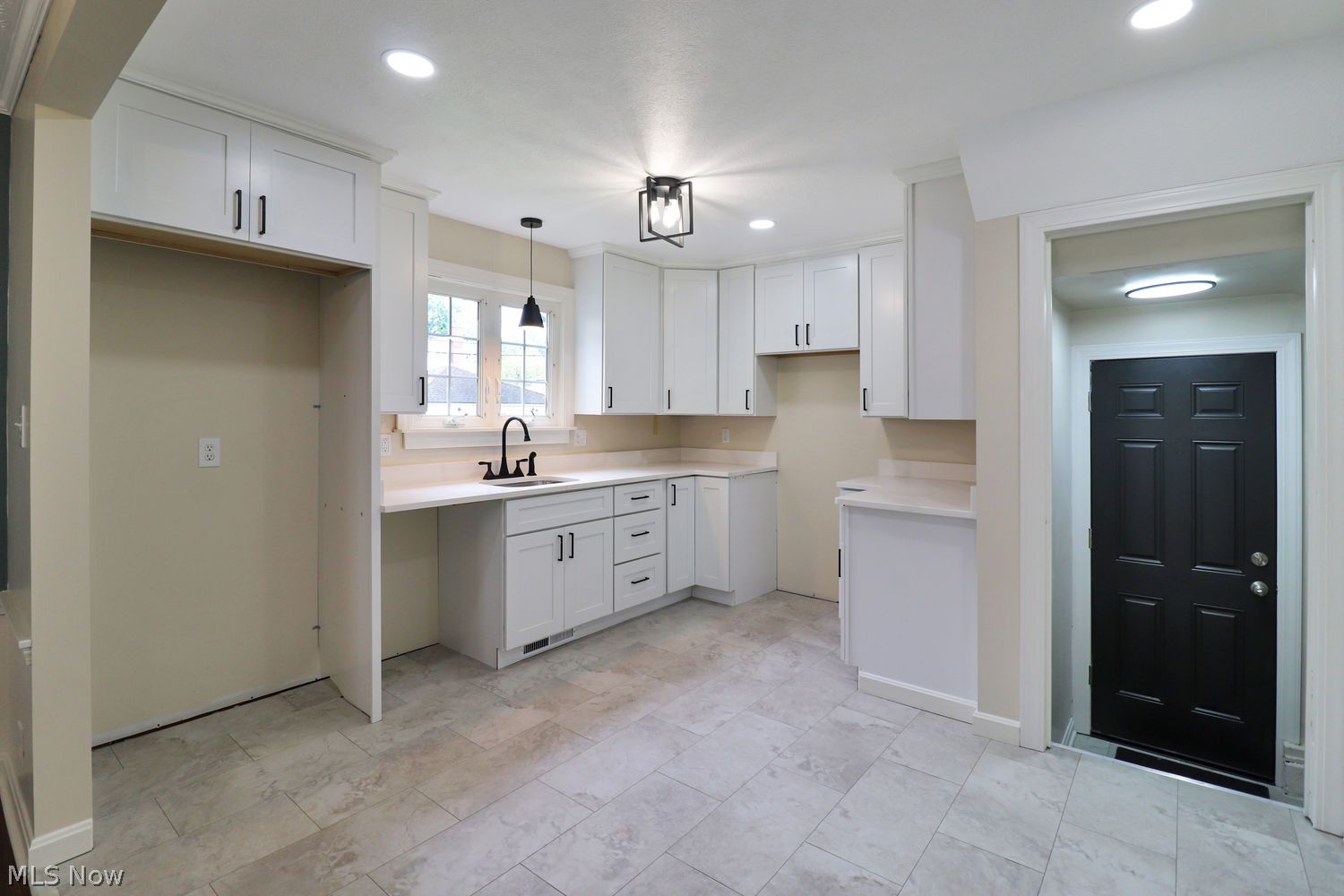 212 Raff Road NW Canton OH 44708