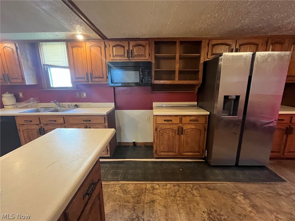 304 Lowell Avenue NE Warren OH 44483