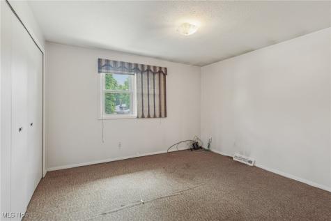1970 Radcliffe Drive Westlake OH 44145