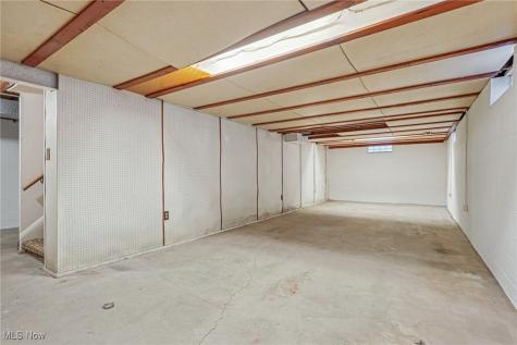 1970 Radcliffe Drive Westlake OH 44145
