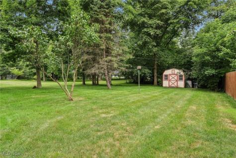 1970 Radcliffe Drive Westlake OH 44145