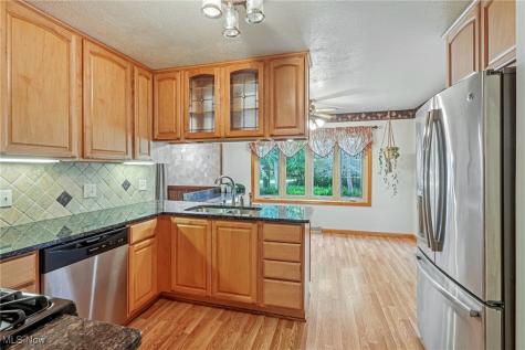 1970 Radcliffe Drive Westlake OH 44145