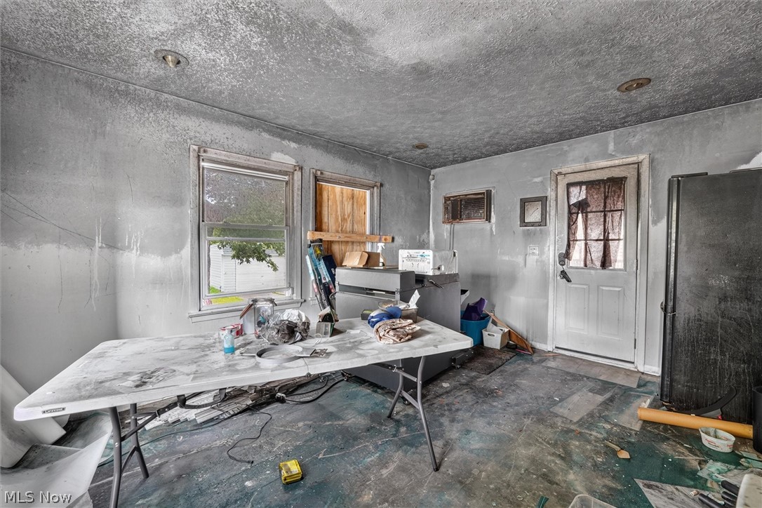 304 E 248th Street Euclid OH 44123