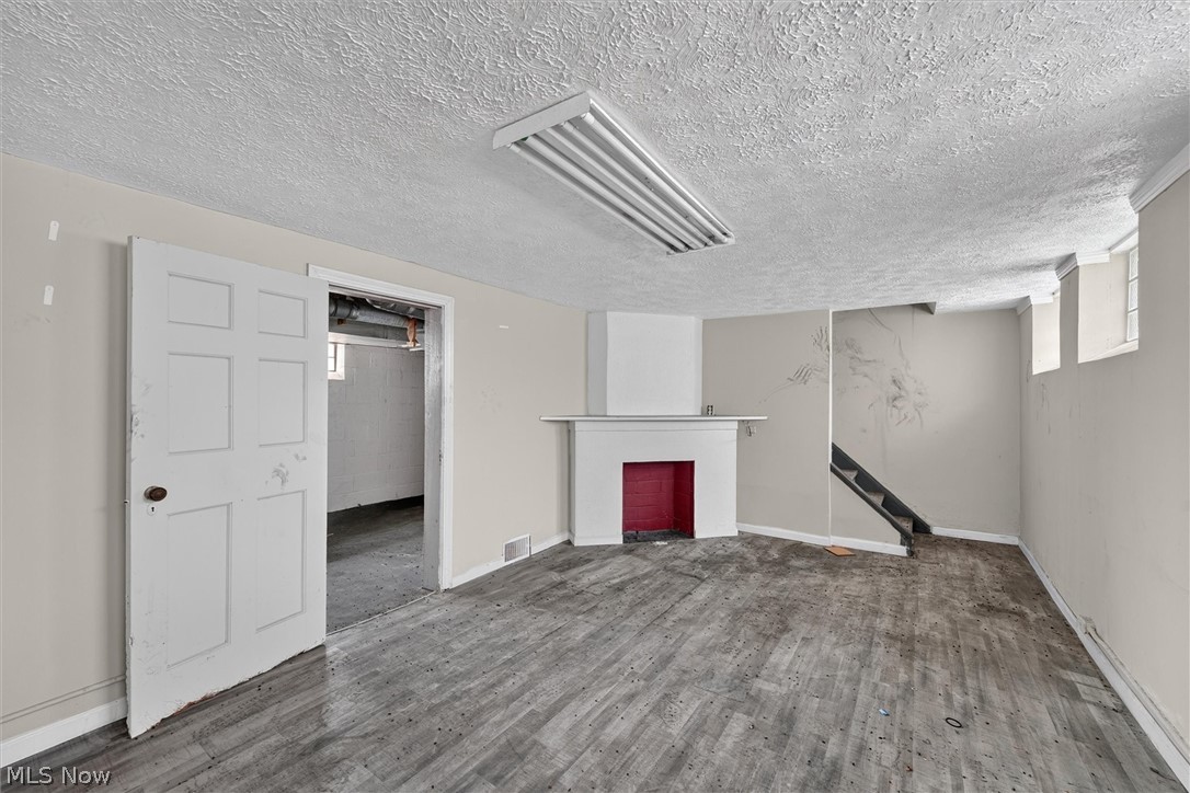 304 E 248th Street Euclid OH 44123
