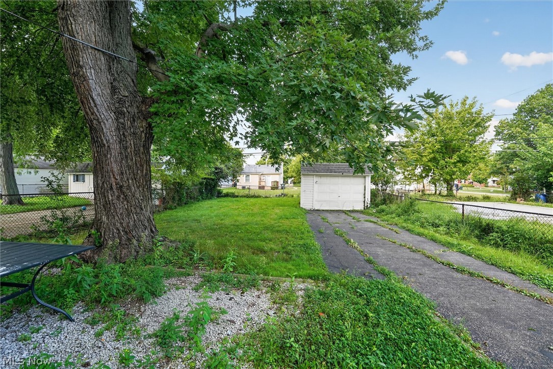 304 E 248th Street Euclid OH 44123