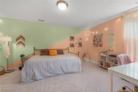 36136 W Shore Parkway North Ridgeville OH 44039