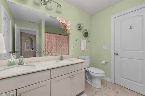 36136 W Shore Parkway North Ridgeville OH 44039