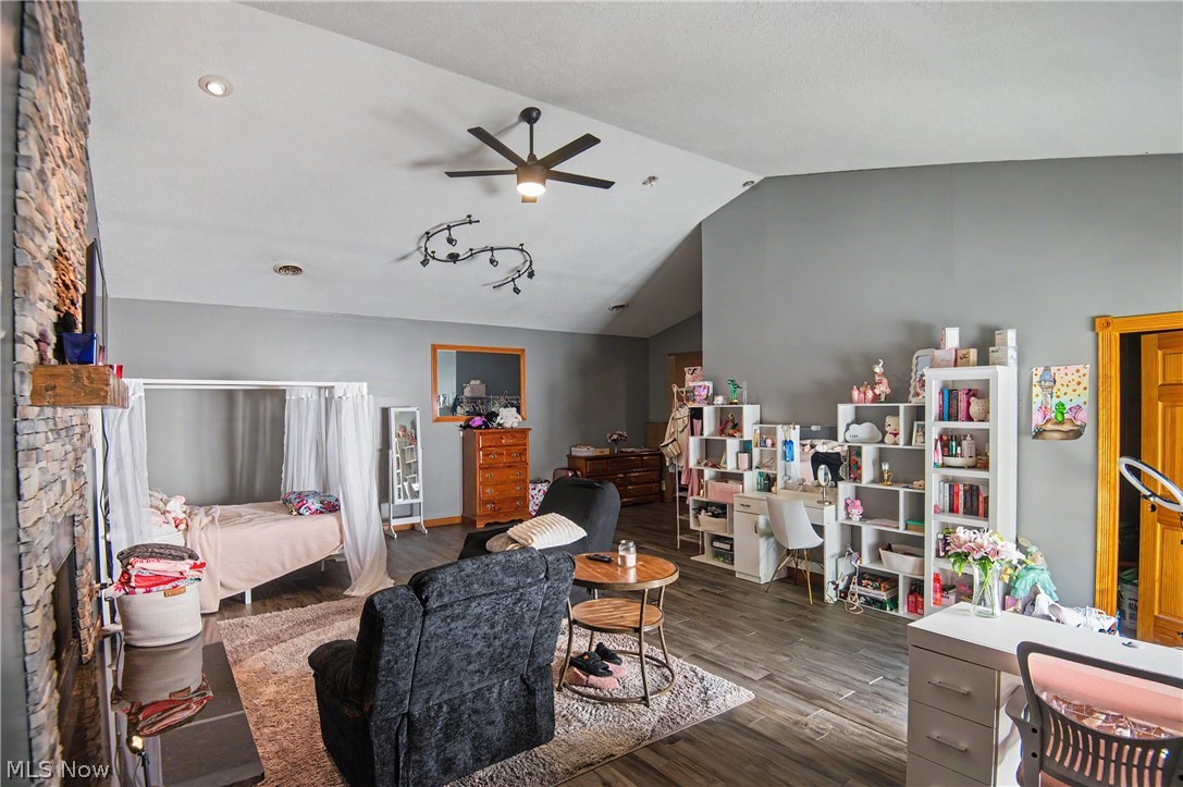 1461 Stillwagon Road SE Warren OH 44484