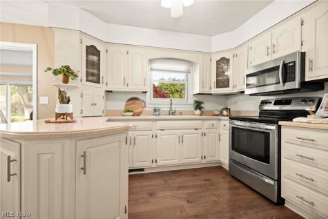 35671 Chesterfield Drive North Ridgeville OH 44039