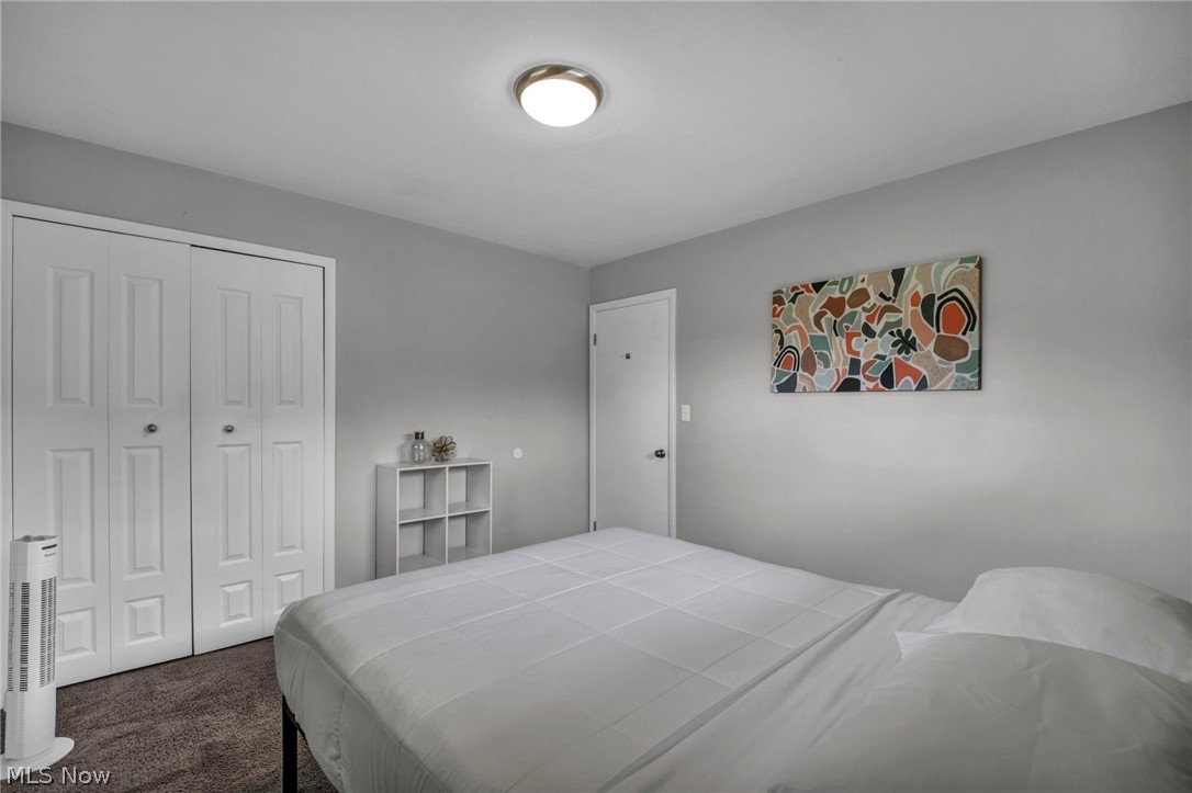 23733 Shurmer Drive Warrensville Heights OH 44128