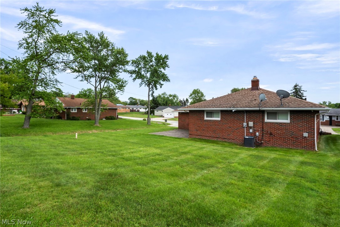 23733 Shurmer Drive Warrensville Heights OH 44128