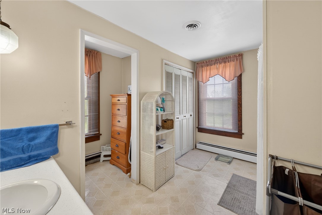 1933 W High Street Orrville OH 44667