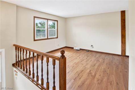 448 Fernwood Avenue Wadsworth OH 44281