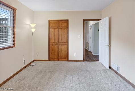 448 Fernwood Avenue Wadsworth OH 44281