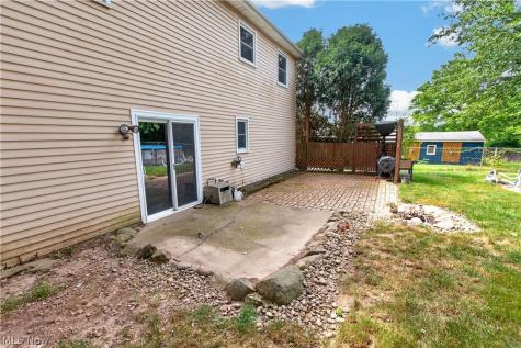 448 Fernwood Avenue Wadsworth OH 44281