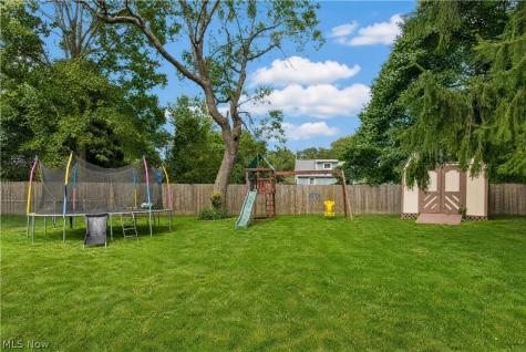 448 Fernwood Avenue Wadsworth OH 44281