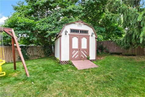 448 Fernwood Avenue Wadsworth OH 44281