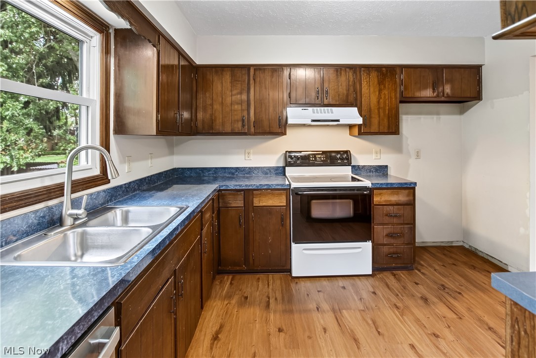 448 Fernwood Avenue Wadsworth OH 44281